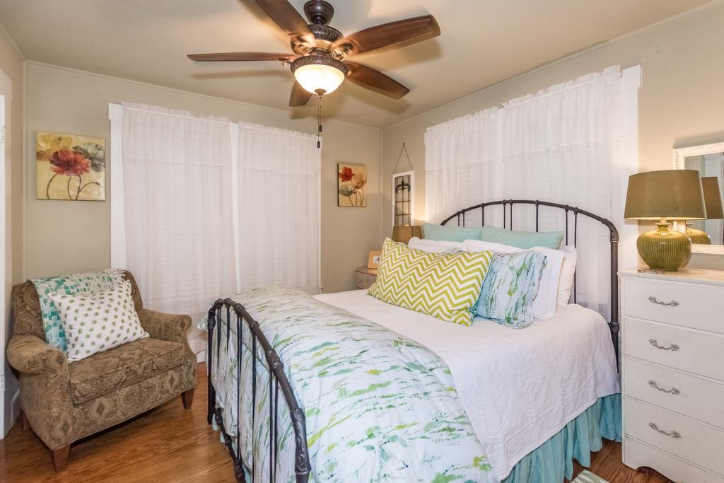 Holiday home Agape Front
